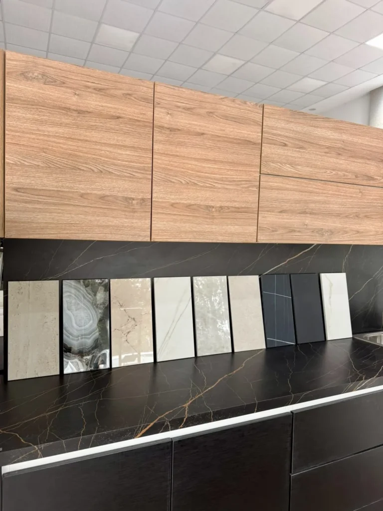 Muestras de Infinity en el showroom